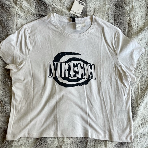 Super Rad Nirvana swirl tee H&M NWT - Picture 2 of 6